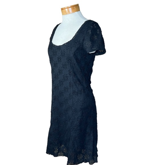 Free People Black Stretchy Lace Like Dress With Flower Design Fits Small… - Picture 15 of 15